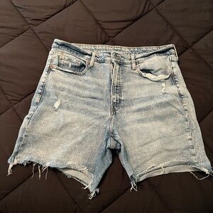 Old Navy High Rise OG Straight Shorts